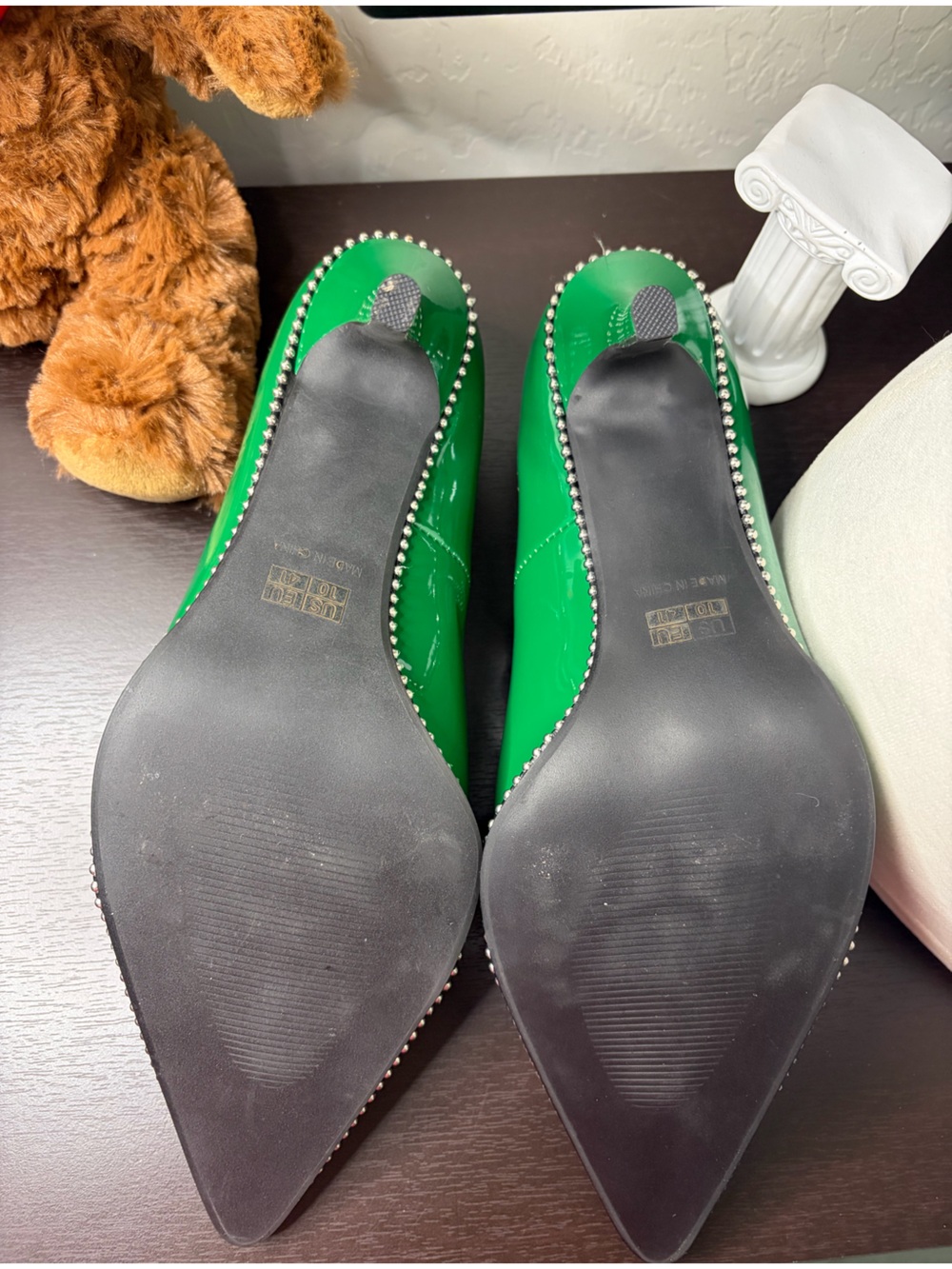 AUMOTED Green Patent Pointed Toe High Pumps – EU 41 US 10 - 10.5 - Picture 4 of 4